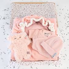 Get it at slay lifestyle 👉www.slaylebrity.com/users/slaylifestyle‬. Luxury Babyshower Gift