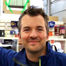 Trend of online sales expected to pick up pace in 2024, reshaping business  model and need for space