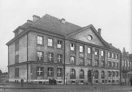 Henryk jerzy chmielewski zapisał się na kartach historii nie tylko jako grafik. Henryk Jerzy Chmielewski Wikiwand
