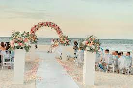 Nuah And Angel S Maldives Beach Wedding Maldives Wedding Beach Wedding Beach Wedding Flowers