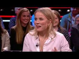 De serie speelt zich af in het mekka van de countrywereld. Ilse Delange Over Nashville En Tuckerville Youtube