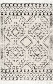 Your secret weapon for making your house a home. Temara Tribal Moroccan Tassel Off White Rug