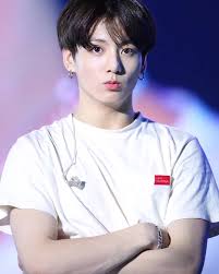 Bts atau bangtan boys dalam bahasa korea di tulis dengan hangul 방탄소년단 dibaca bangtan sonyeondan dalam bahasa inggris artinya (bulletproof boy scouts) bts adalah boyband yang berasal yang dari korea selatan, bts di besut dan dibina oleh big hit entertainment dari tahun 2010. Rm Bts Malu Setengah Mati Karena Member Bts Lakukan Ini Saat Wawancara Gunakan Bahasa Inggris Halaman All Pos Kupang