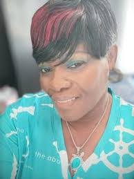 Pamela Bain's Instagram, Twitter & Facebook