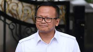 Meanwhile, the rp24.6 billion was given by other lobster seeds exporters through the special staff of the minister andreau misanta pribadi, amiril mukminin, edhy's wife's personal assistant ainul faqih, and pt perishable. Sebelum Dicokok Kpk Edhy Prabowo Kunjungan Kerja Ke Hawaii As Tirto Id