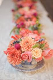 Diy Flower Arranging Party From Gabriella New York Flower Arrangements Diy Summer Wedding Centerpieces Flower Arrangements