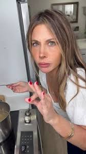 Annette McDowell (anettemcdowell)