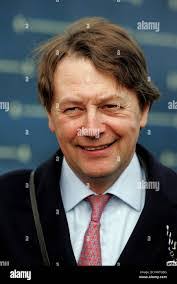 Ian Rowley's Instagram, Twitter & Facebook