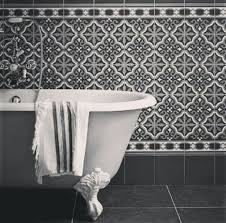 Bathtub Idee Salle De Bain Salle De Bains Avec Wc Deco Salle De Bain