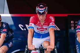 Mathieu van der poel won the junior world championship in 2012, with van aert second. Mathieu Van Der Poel Gives Up