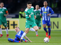 Später musste der angreifer mit. Liveticker Hertha Bsc Werder Bremen 1 1 22 Spieltag Bundesliga 2018 19 Kicker
