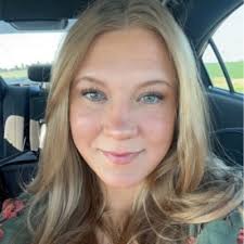 As I log off of social media for the holiday weekend, I want to share my  gratitude for Elmhurst University.