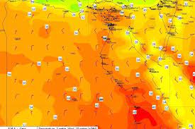 وذكرت الارصاد الجوية، أن درجات الحرارة اليوم في محافظة أسوان 43 درجة للعظمى و 28 للصغرى، وعلى محافظة قنا 42 درجة للعظمى و 27 للصغرى. Oedlbhc9rqth M