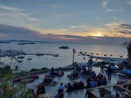 Later, you will enjoy an amazing sunset, accompanied by some mykonian snacks. Der Beste Sunsetspot Auf Mykonos 180 Degrees Sunset Bar Mykonos Stadt Reisebewertungen Tripadvisor