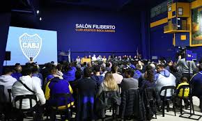 ???????????? BOCA CONVOCÓ A UNA ASAMBLEA PARA TRATAR EL PRESUPUESTO 26/27 EN UNA REUNIÓN DE COMISIÓN DIRECTIVA ENCABEZADA POR RIQUELME. ???? Boca llevó adelante una nueva reunión de Comisión Directiva encabezada por