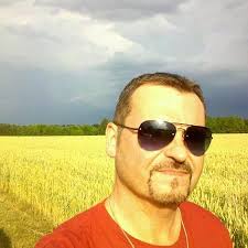 Amazon.com: Robert Howell: books, biography, latest update