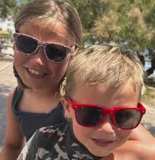 Wanted asap . Anyone got any made up Peugeot 50 or 60 profile 15 inch  wheels with tyres . Not fussed about how good there are just blown up. Need  to offset