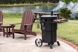 Cooking surface, impressive 17 lbs. Oklahoma Joe S Bronco Drum Smoker Is Charcoal Smoking At It S Finest
