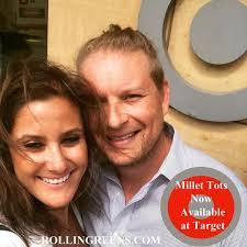 Shad Thompson's Instagram, Twitter & Facebook