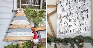 This diy project has lots of great tips for working with old pallets as well as how you could finish the tree. 17 Christmas Pallet Ideas You Can Easily Diy