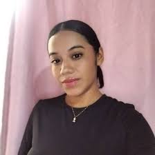 Karina Itzel en personas