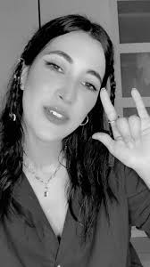 Faye Malisorn Hairstyle Name