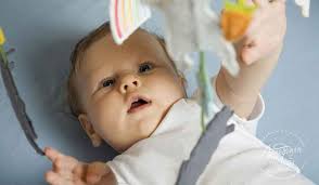 Dualar Panosundaki Pin