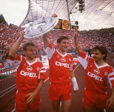 Deutscher fußballspieler, trainer und funktionär. Hansi Flick Aus Dem Ancelotti Fehler Hat Der Fc Bayern Gelernt Welt