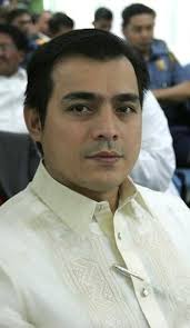 We would like to show you a description here but the site won't allow us. Isko Moreno Isko Moreno Picture 17361999 332 X 572 Fanpix Net