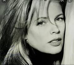 Anita Dunmire's Instagram, Twitter & Facebook