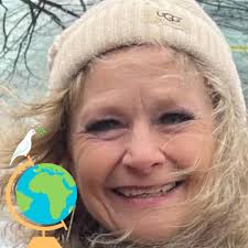 We are proud to announce Sylwia Bujak Oliver as our Executive Director. We  very much look forward to continued community building through her  brilliant vision for 125 LIVE.