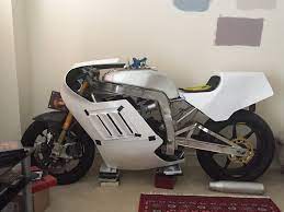 bike おしゃれまとめの人気アイデア pinterest fadil rama カスタムバイク カフェレーサー 自動車