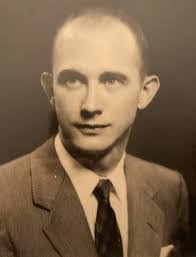 Willard Higgins's Instagram, Twitter & Facebook