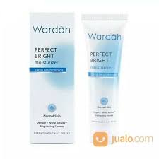 Bb cream ini udah mengandung spf 32 pa+++ yaa. Wardah Perfect Bright Moisturizer Spf 30 Bekasi Jualo