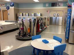 A 10x10 storage space is the size of 1 bedroom. Sears Home Appliance Showroom Opens In The Promenade At Crocker Park Westlake Oh Patch