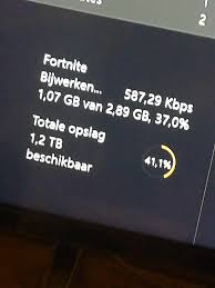 Can Someone Explain Why My Download Speed Is So Slow For The Fortnite Update Don T Say You Have Bad Wifi When I Tried To Update Apex Legends First The Download Speed Was Around