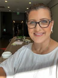 🔥Are you a podcast host or guest who wants more speaking opportunities?  🔥Hosting events and want to make more impact and more profit? 🔥Want to  make money every time you speak? 🔥Find