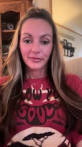 Samantha Bolling's Instagram, Twitter & Facebook