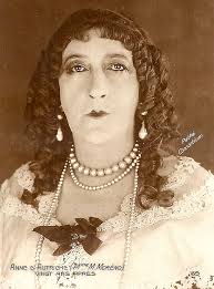 The Ladies in the Green Hats (1937)