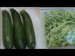 Can you freeze zucchini fritters? How To Freeze Zucchini No Blanching Noreen S Garden Youtube