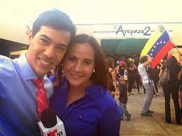 Spróbuj swoich sił i podziel się opinią. Periodista Venezolano Recibio Un Emmy Como Mejor Reportero En Vivo