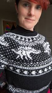 My first and still my favourite stranded piece 💖 If anyone knows of any  top down patterns which put the short rows immediately after the neckband  rather than at the mid-back, please