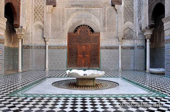 Zellige marocain : galerie de photos, histoire, techniques de fabrication du zellige au Maroc