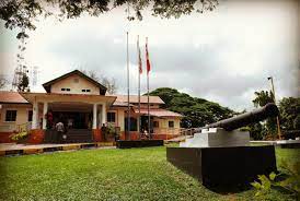 It has a total landmass of 1,194.52 square kilometres (461 sq mi) separated by selangor river into two division. Tourism Selangor On Twitter Kuala Selangor District Historical Museum Gathered All Histories Related To Kuala Selangor As The Selangor Earliest Administration Centre And Also The Beginning Of The Royal Selangor Institution Created