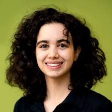 Meet Alyssa Ogle! She's studying Sociology and Anthropology at Swarthmore  College. Her Gyo Obata Fellowship at the Contemporary Art Museum has her  conducting an audit of the organization's interpretive materials for all