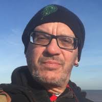 30+ "Dave Longbottom" profiles