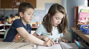 Il faut donc à nouveau se faire à ce type d'emploi du temps. Programmes Et Horaires A L Ecole Elementaire Ministere De L Education Nationale De La Jeunesse Et Des Sports