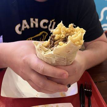 Muchachos Tacos & Food Truck — Taco restaurant food truck in Lincoln, Nebraska