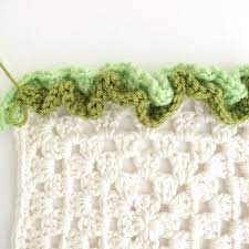 How To Crochet Ruffle Edges Ehow Ruffle Crochet Edging Crochet Ruffle Edging Crochet Edging