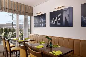 Contemporary airport hotel near bremen city centre, with free wifi and breakfast included holiday inn express® bremen airport hotel is just a few minutes' walk from city airport bremen. Holiday Inn Express Bremen Airport Bremen Price Address Reviews
